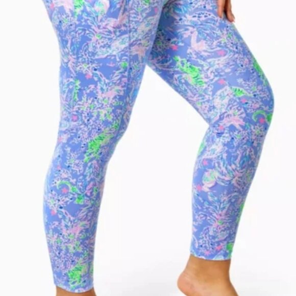 Lilly Pulitzer Blue Peri the Turtle Package Weekender High Rise Leggings - Picture 2 of 7